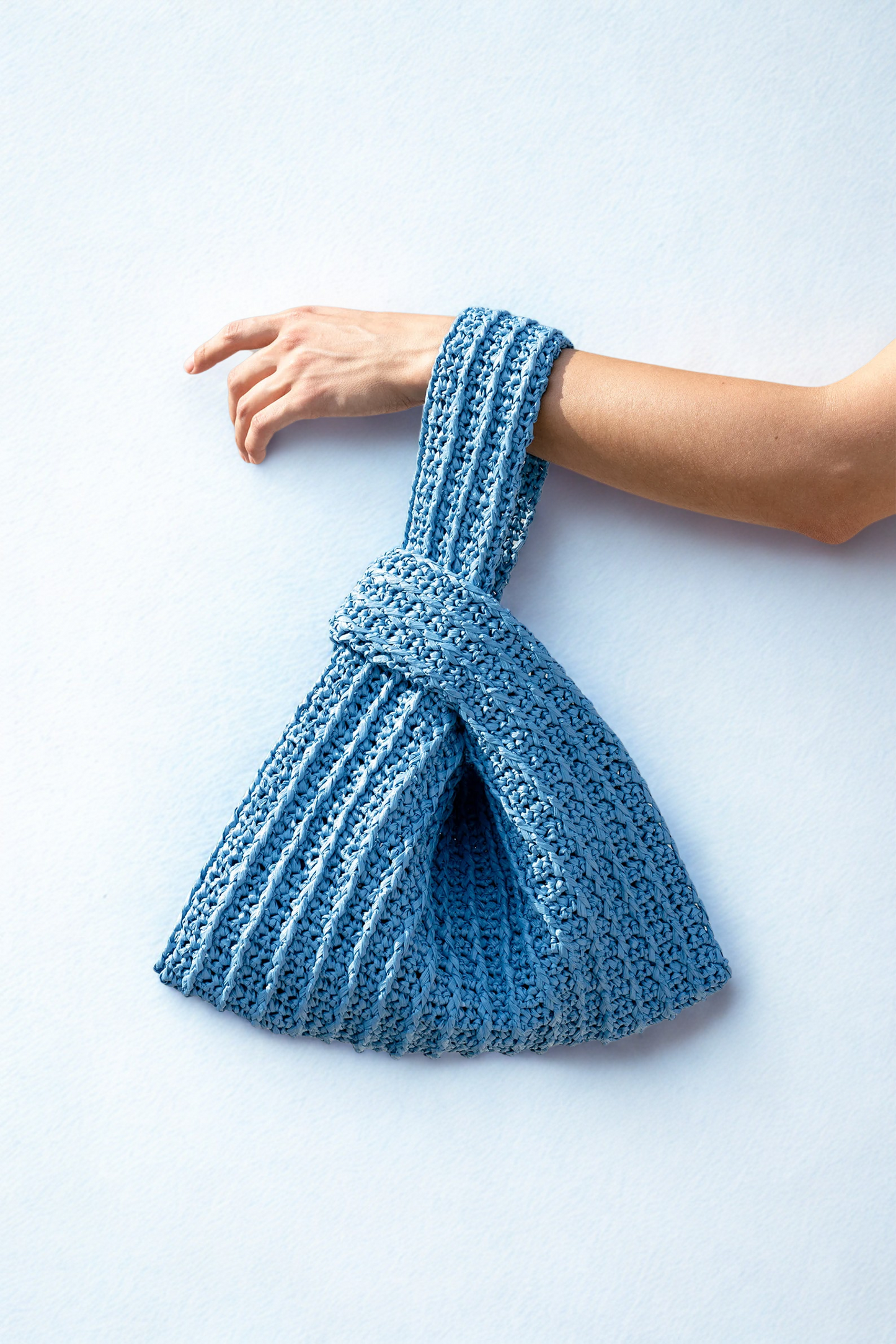 Italian Raffia Knot Bag