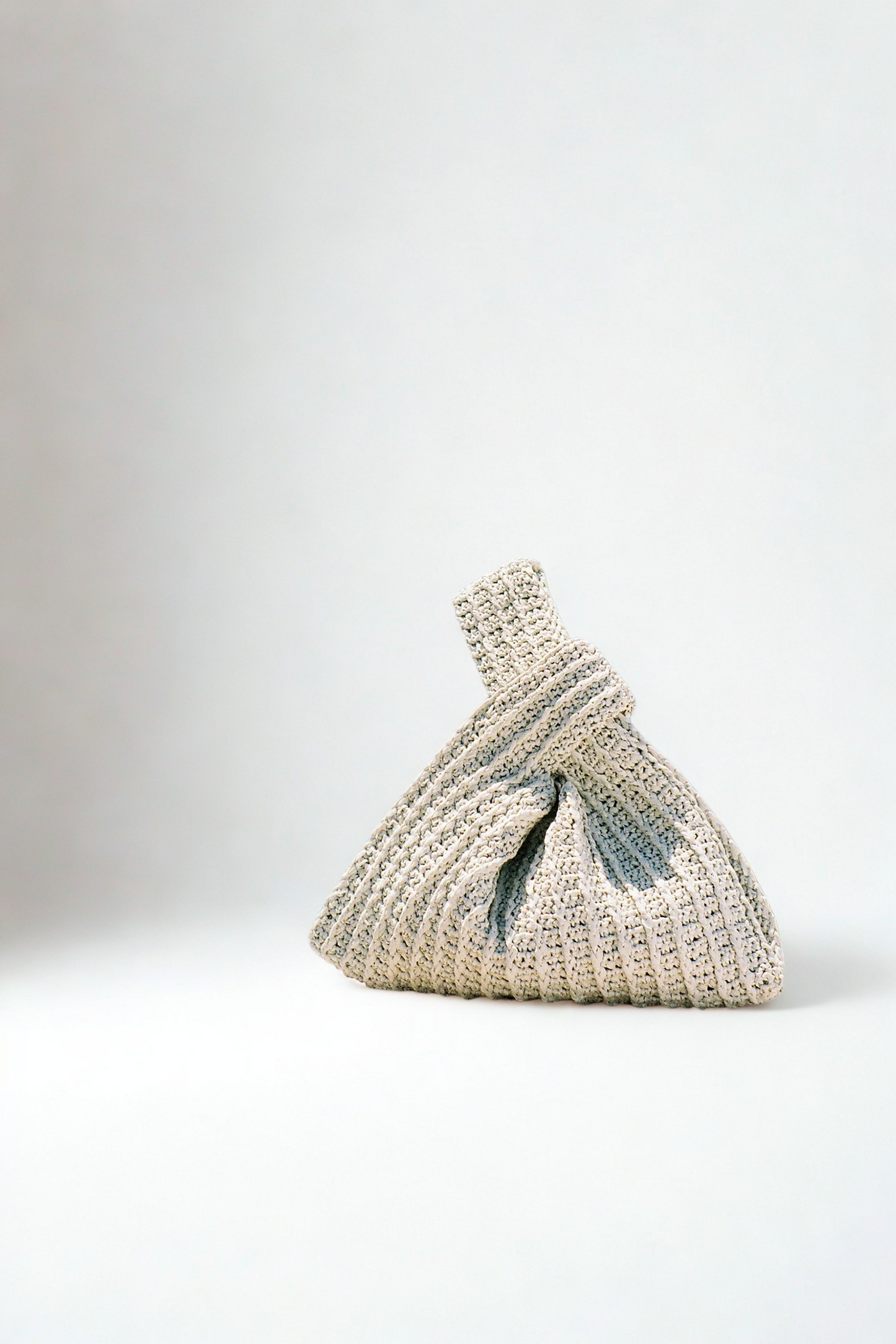 Italian Raffia Knot Bag